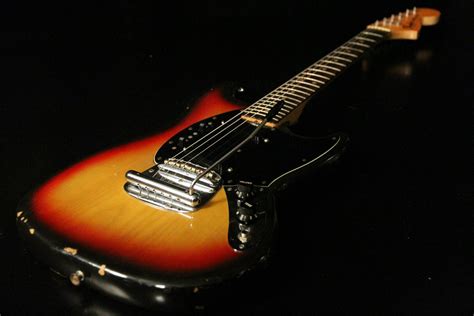 Fender Mustang 1977 Guitar