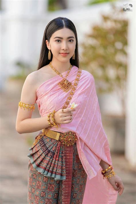 Traditional Thai Dress Thailand ผู้หญิง ชุด ชุดลูกไม้