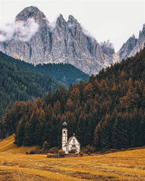 Val Di Funes Dolomites Italy Italya Fotoğraf Italya Seyahati
