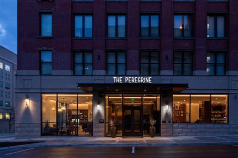 The Peregrine Omaha Downtown Curio Collection By Hilton Omaha