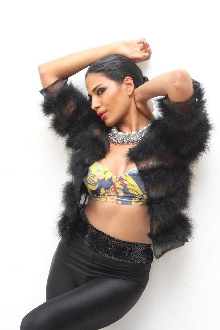 Bollywood Hottie Veena Malik Does Sexy Photoshoot To Support Lgbt
