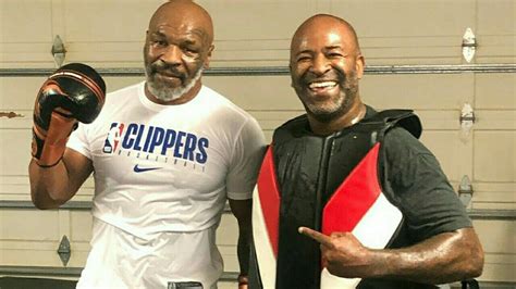 And is set to be paid handsomely for it. Mike Tyson 2019/2020 Boxing Training Clips Compilation ...