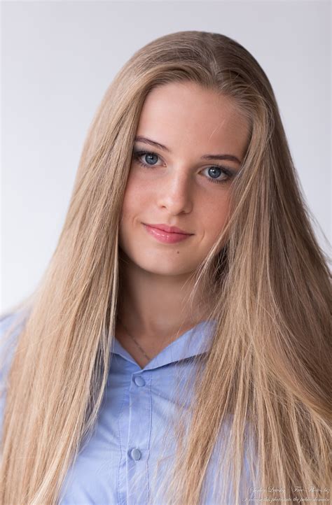 Photo Of Diana An 18 Year Old Natural Blonde Girl Photographed In August 2020 By Serhiy