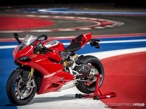 For ducati 1299 1199 panigale r s,959 panigale clear clutch protection cover kit. 2014 Ducati 1199 Panigale R - Moto.ZombDrive.COM