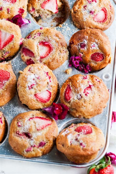 Easy Strawberry Rhubarb Muffins Aberdeens Kitchen