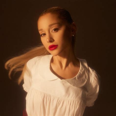 Ariana Grande Lyrics Songs And Albums Genius