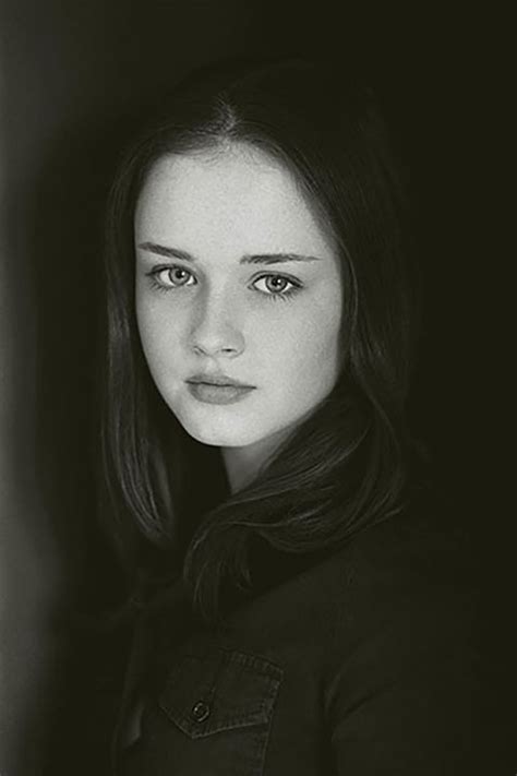 58 Celebrity Headshots From Before They Were Famous Alexis Bledel