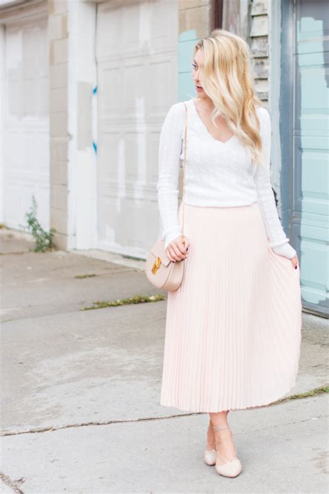 Ootd Blush Midi Skirt For Fall La Petite Noob A Toronto Based