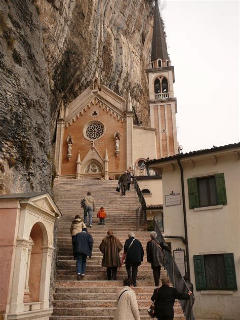 Santuario Madonna Della Corona Wikipedia Cool Places To Visit