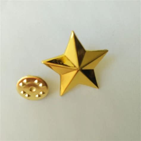 Gold Star Lapel Pin Badge Sell By Retail Metal Badges Star Shaped In