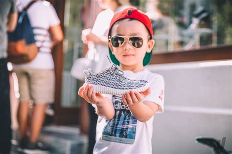The Right Way To Release The Infant Adidas Yeezy 350 Boosts