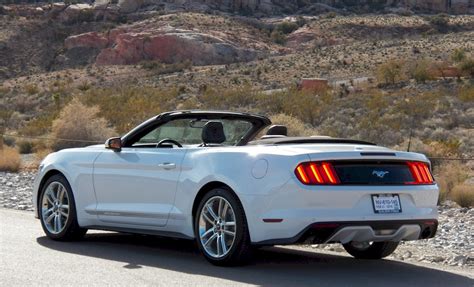 Oxford White 2016 Ford Mustang Ecoboost Convertible