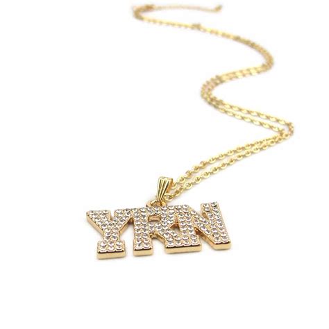 Young thug & quavo] yeah thugger, thugger (migos), migos, migo! YRN Chain - Iced Out 14K Gold Plated Chain For The Fans