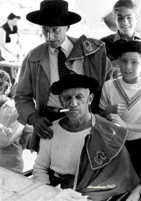 Pablo Picasso and Jean Cocteau | Pablo picasso, Peinture picasso, Picasso