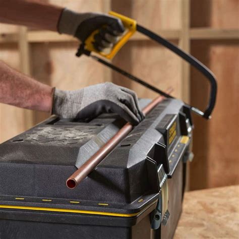 Stanley Fatmax Structural Foam Tool Box With Water Seal 730mm28