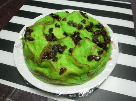 Mencari resepi roti yang sedap dan menarik? Zara ♥ Baking: BINGKA ROTI KUKUS PANDAN