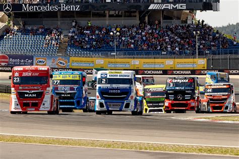 Am häufigsten wurden die gelben engel der. ADAC Truck-Grand-Prix auf dem Nürburgring: Trucks geben Vollgas - Ludwigshafen