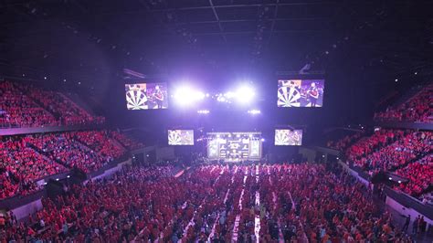 Premier league darts is one of the most prestigious tournaments on the pdc's (professional darts corporation) calendar. Rotterdam Ahoy - Rotterdam Ahoy