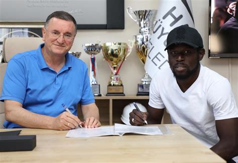 75 k €* mar 24, 1991 in dakar, senegal. Mercato-Mame Biram Diouf signe en Turquie - Galaxy Sport