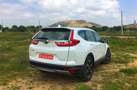 Honda cr v price in india 2020: Official - New Generation Honda CR-V Specifications ...