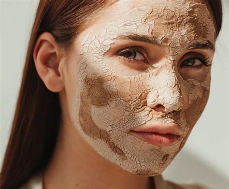 7 Best Face Masks For Purging Your Pores In The World Of Skin Care The