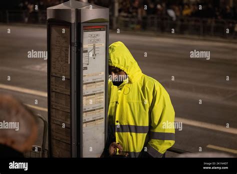 Exhausted mourners hi-res stock photography and images - Alamy