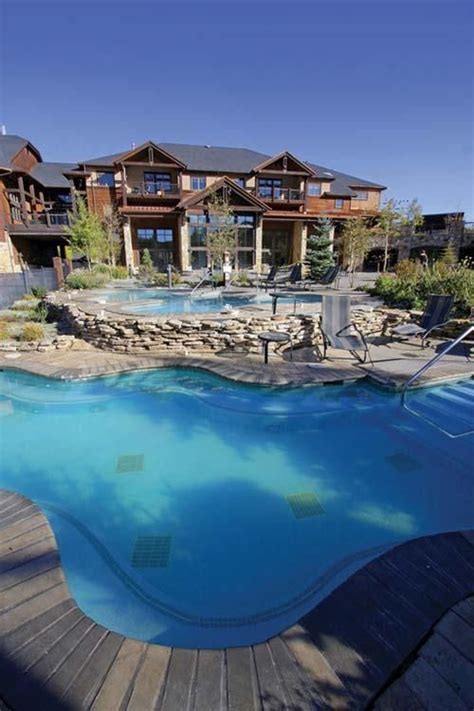 Grand Timber Lodge Is One Of Colorados Finest Ski Inski Out Resorts