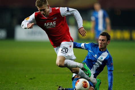 Aron Johannsson Signs New Contract With Az Alkmaar Stars And Stripes Fc