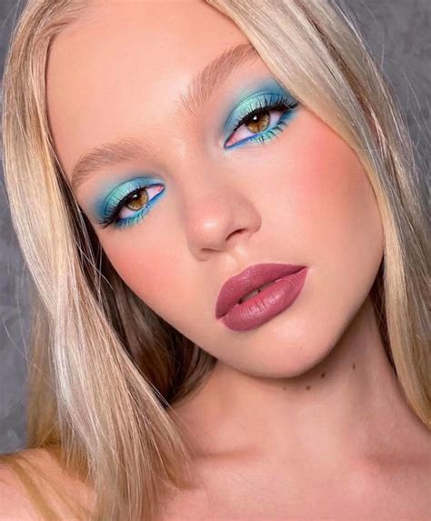 Winter Pastel Makeup Looks