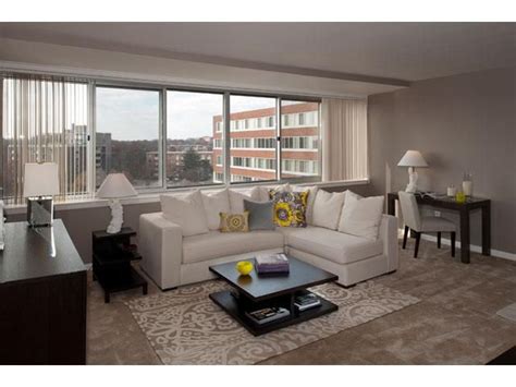 Spacious room (i was upgraded to a suite!) with living room, dining room, spacious bedroom, en suite jacuzzi in the super spacious bathroom. 2 Bedroom Apartments Arlington Va | Home Inspiration