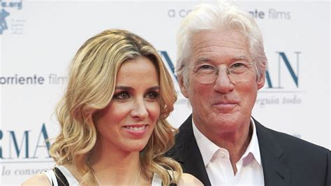 Ричард гир объяснил россиянам, как заработать. Surprise! Richard Gere Reportedly Marries Spanish ...