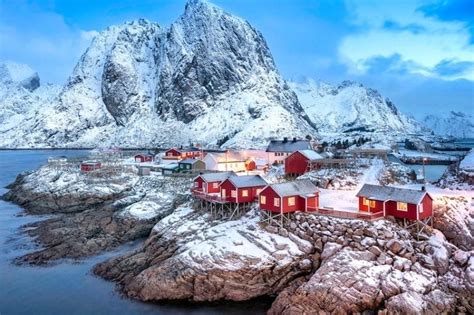 Experience Stunning Hamnoy Lofoten Islands Norway • The Man