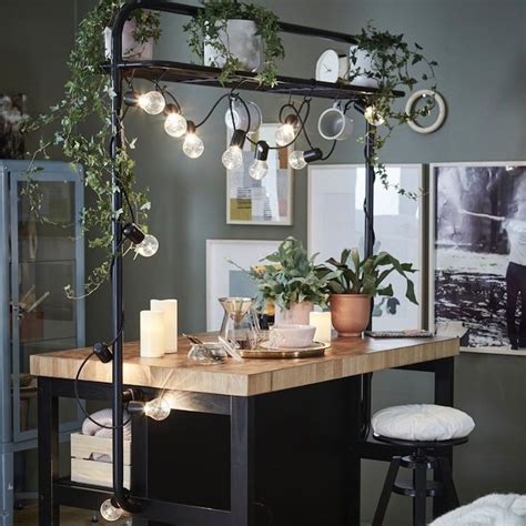 Fabriqués dans des matériaux de qualité et vendus à un prix raisonnable, les cuisines ikea sont parfaites pour ceux qui ne souhaitent pas trop dépenser tout en ayant un produit avec un bon rapport. Cuisines METOD finition LERHYTTAN noir | Ikea, Table haute ...