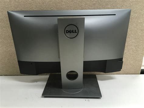 Dell U2417h 24 Ips Lcd Flat Panel Ultrasharp Monitor Appears To Function