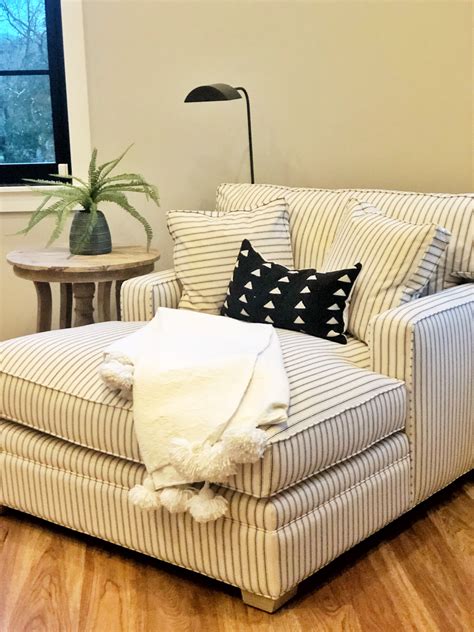 Enjoy free shipping & browse our great selection of accent chairs, recliners this chaise lounge will have you drifting into dreamland the moment you lay down! Chaise lounge in master bedroom | Master bedroom sitting ...