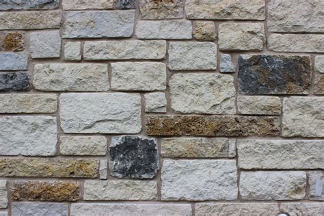 Limestone Cobra Stone Inc