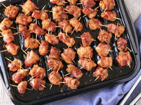 Very yummy and decedent using simple ingredients. Sweet Chicken Bacon Wraps (Paula Deen) Recipe - Food.com ...