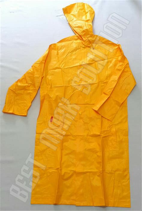 Anda bisa mengetahui lebih banyak lagi mengenai jas hujan pada artikel berikut ini. Monyet Pake Jas Hujan Warna Kuning / Tips Memilih Jas ...