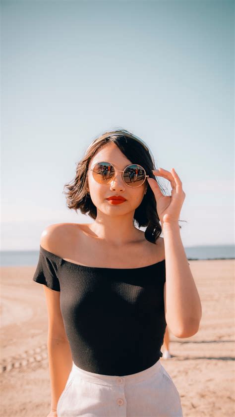 2160x3840 Sunglasses Outdoor Photoshoot Girl Model Wallpaper Girl