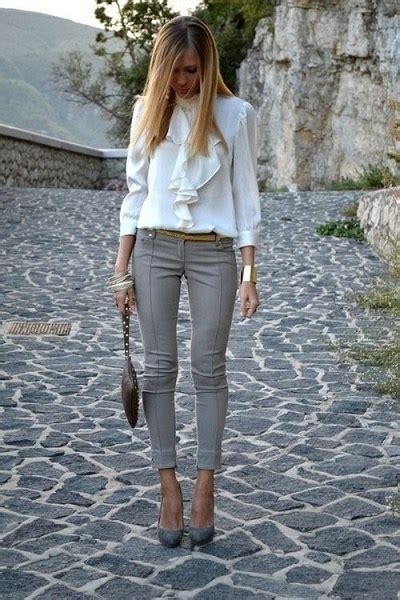 25 Best Smart Casual Outfit Inspiration For Ladies