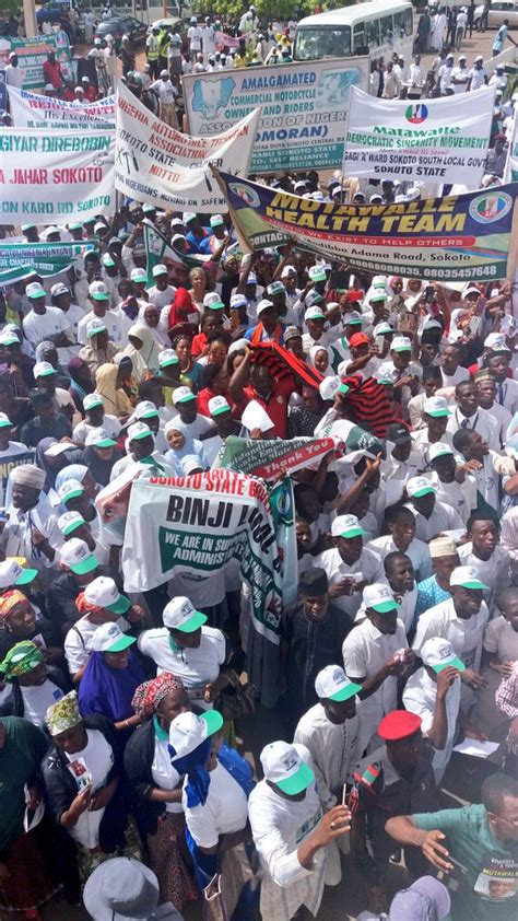 Holidays before and after democracy day 2021 nigeria. Governor Tambuwal At Democracy Day Celebration In Sokoto ...