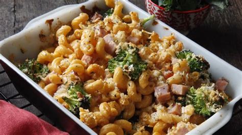It's made with just broccoli florets, bacon, cheddar cheese, milk, cream, and eggs. Prepare Knorr® Pasta Sides™ - Cheddar Broccoli and during the last few minutes of cooking, stir ...