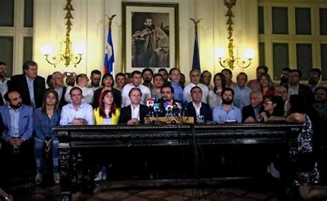 Histórico acuerdo para una nueva Constitución en Chile Ideal