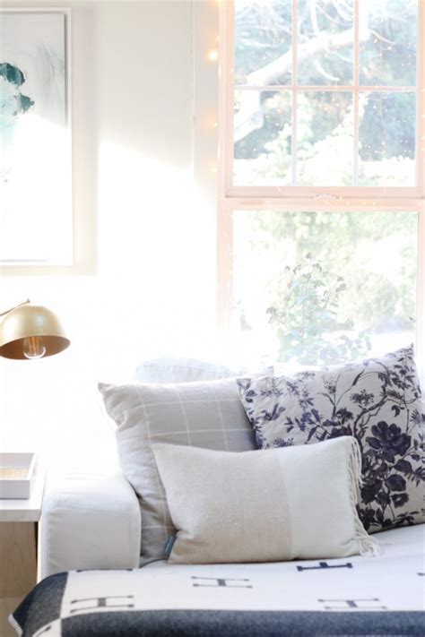 Winter Decorating Ideas For January - Modern Glam