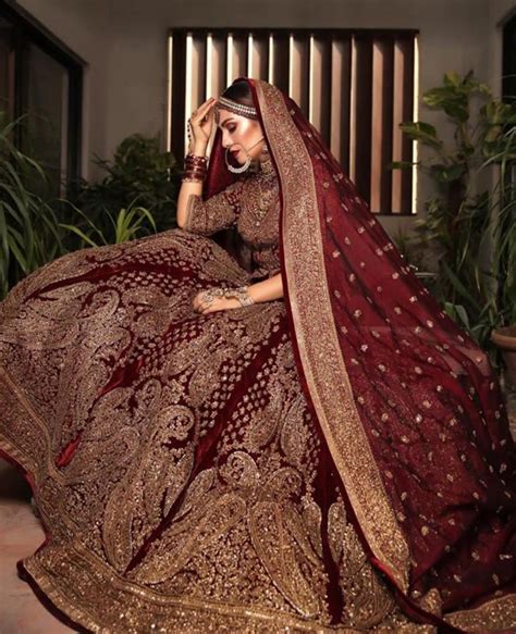 Ayeza Khan Wows Us With New Bridal Fashion Look Pictures Lens