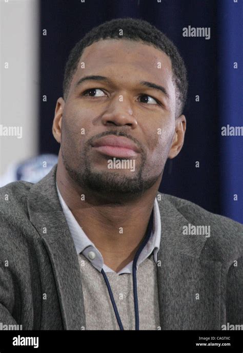 Michael Strahan Hall Hi Res Stock Photography And Images Alamy