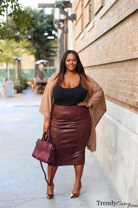 Pencil Me In Trendy Curvy Plus Size Fashion Plus Size Outfits Short Plus Size Fashion