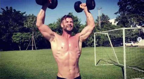 Chris Hemsworths Workout Was So Hot His Shirt Burst Into Flames Watch