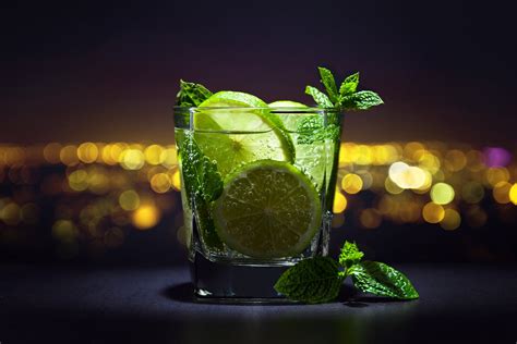 Amazing Cocktails You Really Have To Try This Year