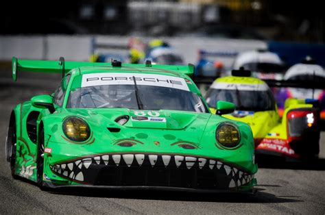 Rexy The Gt3 Rawr Ready To Take On Laguna Seca With Priaulx And
